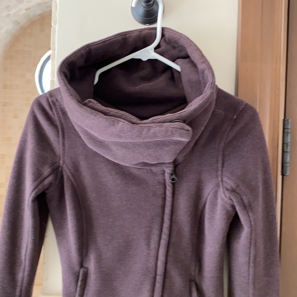 Super-soft lululemon cowl neck zippered fleece top. - Picture 2 of 7